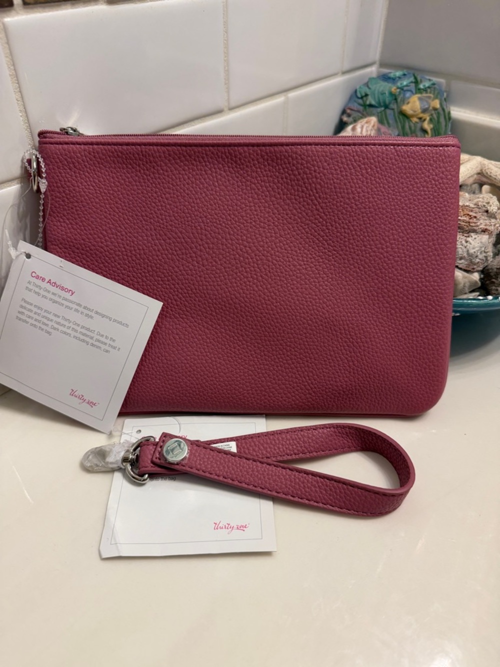 thirty-one Rose Pink Pebbled Wristlet Clutch